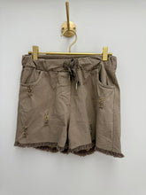 Load image into Gallery viewer, Charlie magic shorts  - 7 colours
