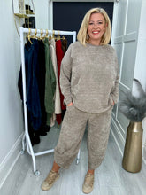 Load image into Gallery viewer, Tori co-ord - 7 colours
