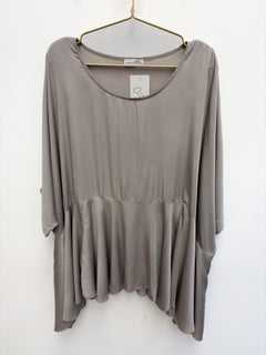 Load image into Gallery viewer, Sinead top. LAST ONE
