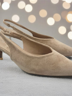 Load image into Gallery viewer, Jessica heels - Beige

