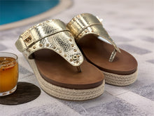 Load image into Gallery viewer, Cassie wedges
