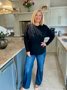 Sharon jumper - 2 sizes, 3 colours