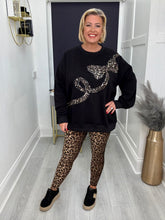 Load image into Gallery viewer, Ruby sweatshirt - 2 sizes
