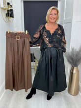 Load image into Gallery viewer, Briony skirt - 2 colours
