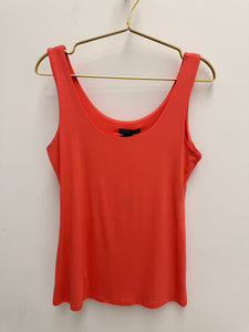 Betsy top - 21 colours