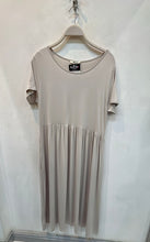 Load image into Gallery viewer, Hazel dress - 7 colours
