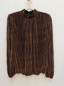 Kylie top - 2 Colours, 4 sizes