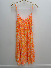 Load image into Gallery viewer, Oasis dress - 4 colours
