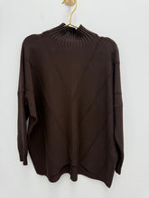 Load image into Gallery viewer, Sandy jumper - 6 colours
