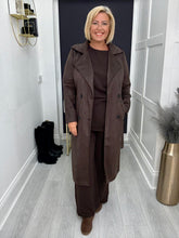 Load image into Gallery viewer, Lara coat - 2 colours
