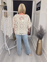 Load image into Gallery viewer, Kim top - 2 colours
