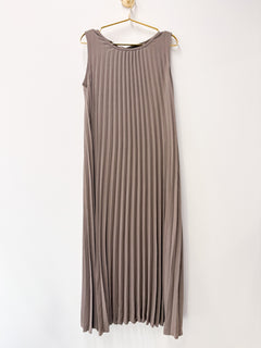 Load image into Gallery viewer, Whitney dress
