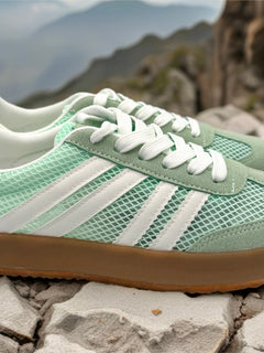 Load image into Gallery viewer, Charlie trainers - Mint
