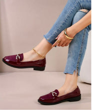 Load image into Gallery viewer, Marnie loafers - Berry
