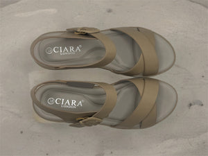 Harmony wedges - beige
