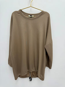 Betty top - 7 colours