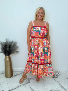 Load image into Gallery viewer, Mermaid dress - 3 sizes

