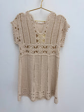 Load image into Gallery viewer, Sandy dress - 2 colours
