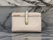 Load image into Gallery viewer, Julie Handbag - 4 colours
