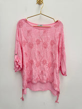 Load image into Gallery viewer, Denise top - 8 colours
