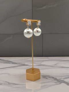 Load image into Gallery viewer, Honey Pearl Earrings
