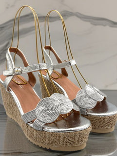 Load image into Gallery viewer, Courtney wedges - Silver
