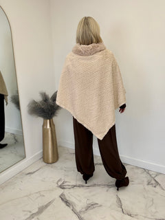 Load image into Gallery viewer, Amara poncho
