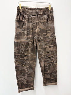 Load image into Gallery viewer, Marcy magic trousers
