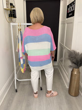 Load image into Gallery viewer, Verity top - 3 colours
