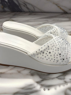Load image into Gallery viewer, Heidi wedges - White
