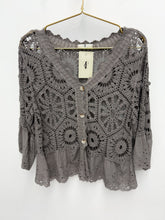 Load image into Gallery viewer, Brody cardigan - 11 colours
