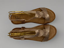 Load image into Gallery viewer, Charlotte sandals - rose gold
