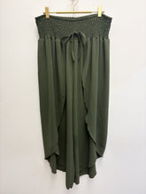 Load image into Gallery viewer, Mandy trousers - 11 colours

