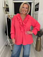 Load image into Gallery viewer, Carrie top - 10 colours
