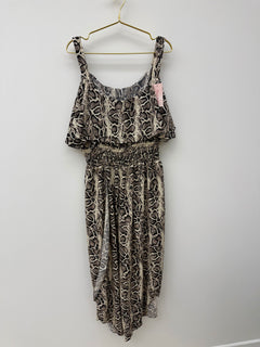 Load image into Gallery viewer, Petra jumpsuit
