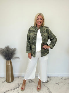 Load image into Gallery viewer, Vicky jacket

