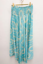 Load image into Gallery viewer, Ebony  trousers - 3 colours

