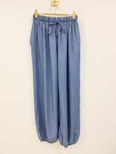 Load image into Gallery viewer, Casey Trousers
