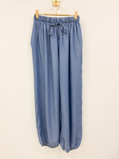 Load image into Gallery viewer, Casey Trousers
