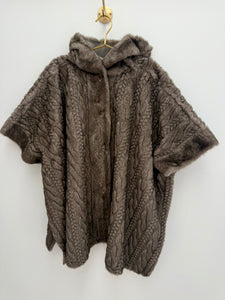 Honey cape - 3 colours. NOW IN STOCK!