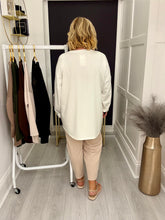 Load image into Gallery viewer, Jilly top - 7 colours

