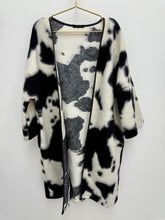 Load image into Gallery viewer, Callie coat - 2 colours

