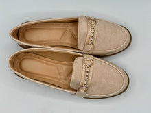 Load image into Gallery viewer, Beth loafers - Nude
