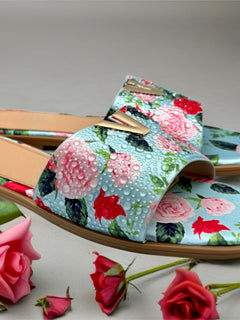 Load image into Gallery viewer, Fleur Sandals - Blue
