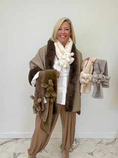 Load image into Gallery viewer, Bunny Scarf
