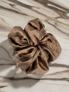 Load image into Gallery viewer, Kylie Hair Scrunchie
