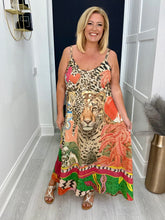Load image into Gallery viewer, Yasmin dress

