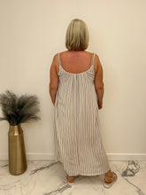 Load image into Gallery viewer, Paula dress
