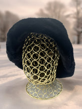 Load image into Gallery viewer, Bella hat - 5 Colours
