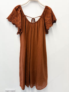 Load image into Gallery viewer, Shania dress
